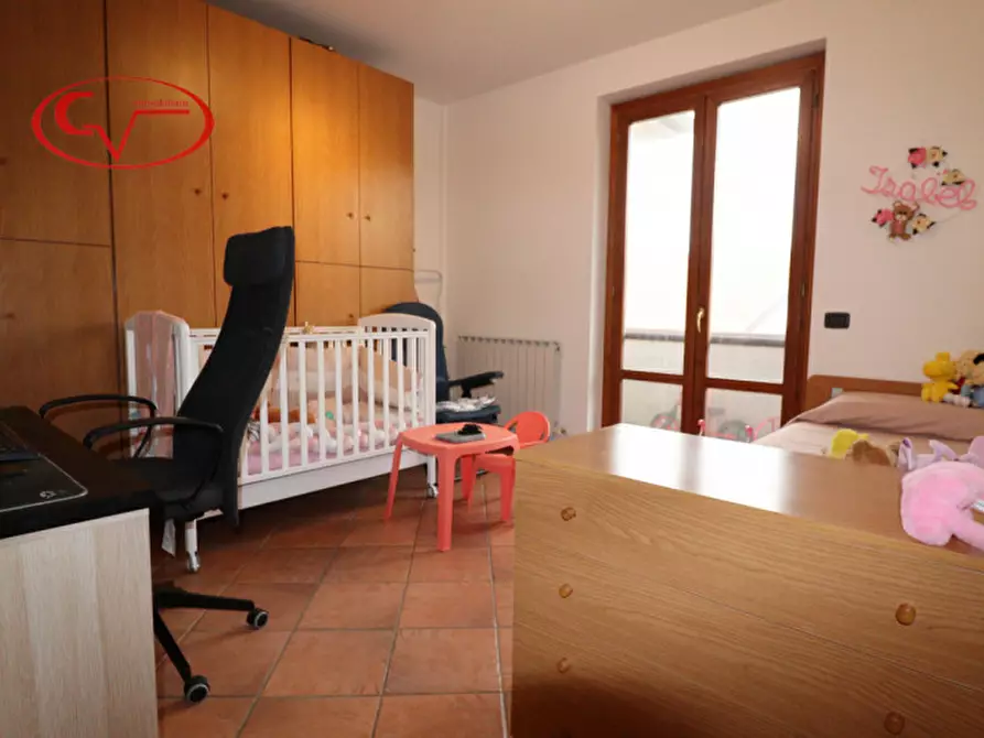 Immagine 15 di Appartamento in vendita  in Levane a Montevarchi