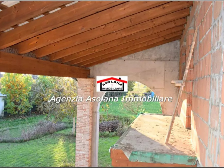 Immagine 22 di Magazzino in vendita  in lovigioni a Altivole