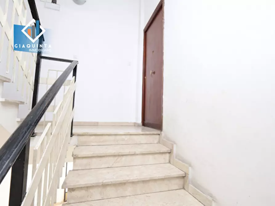 Immagine 9 di Appartamento in vendita  in Viale della Rimembranza n. 36 a Mineo