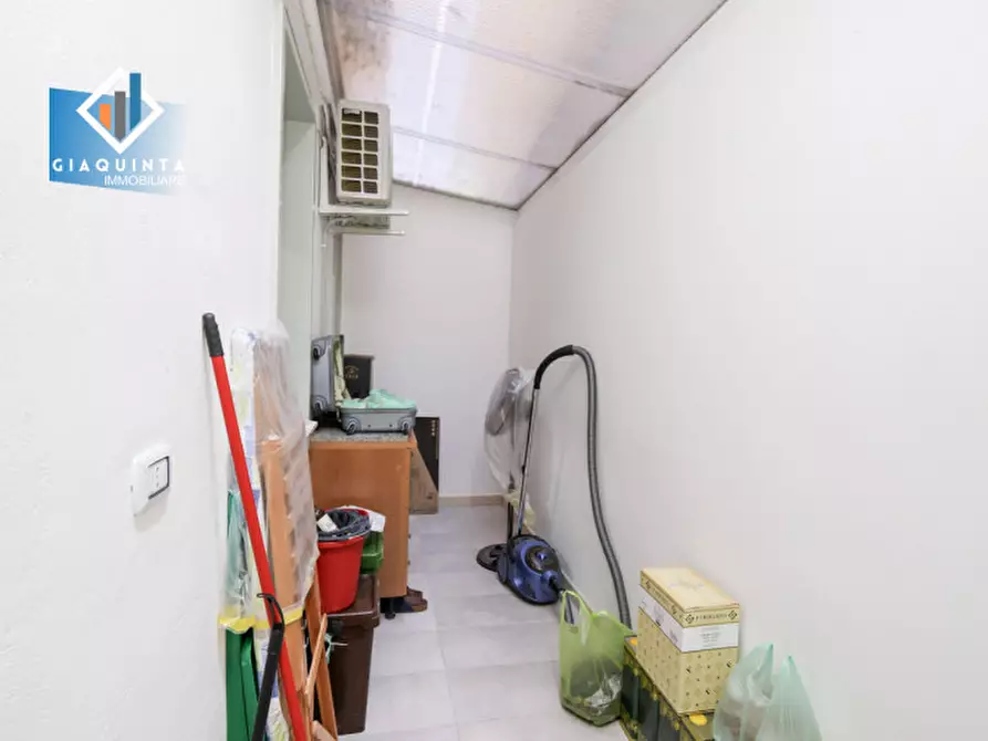 Immagine 13 di Appartamento in vendita  in Viale della Rimembranza n. 36 a Mineo