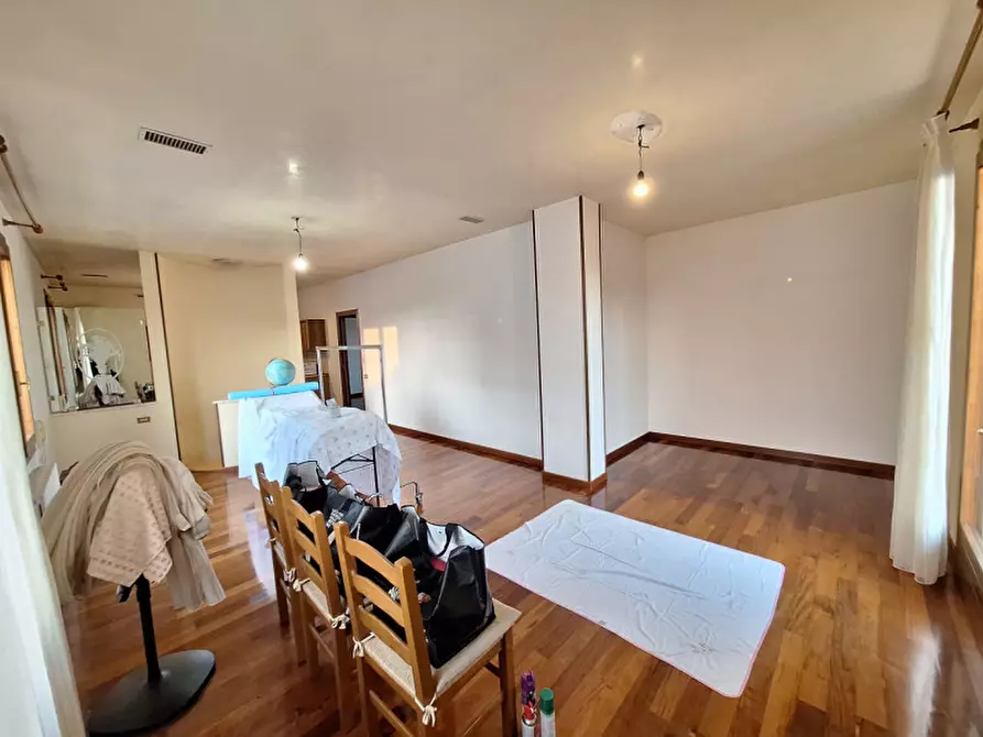 Immagine 10 di Casa indipendente in vendita  in via Guido rossa a Camponogara