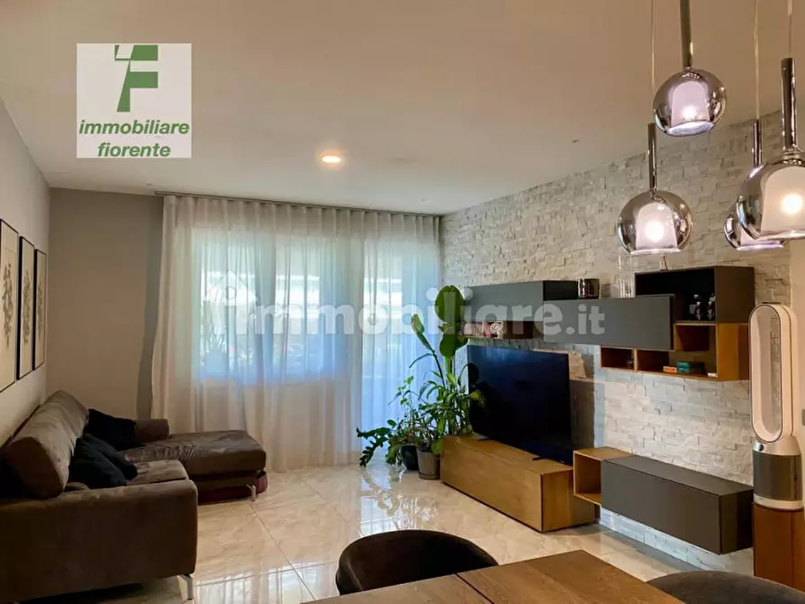 Immagine 1 di Appartamento in vendita  in VIA TURAZZA a Padova