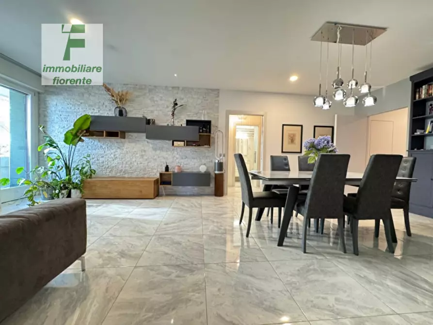 Immagine 4 di Appartamento in vendita  in VIA TURAZZA a Padova