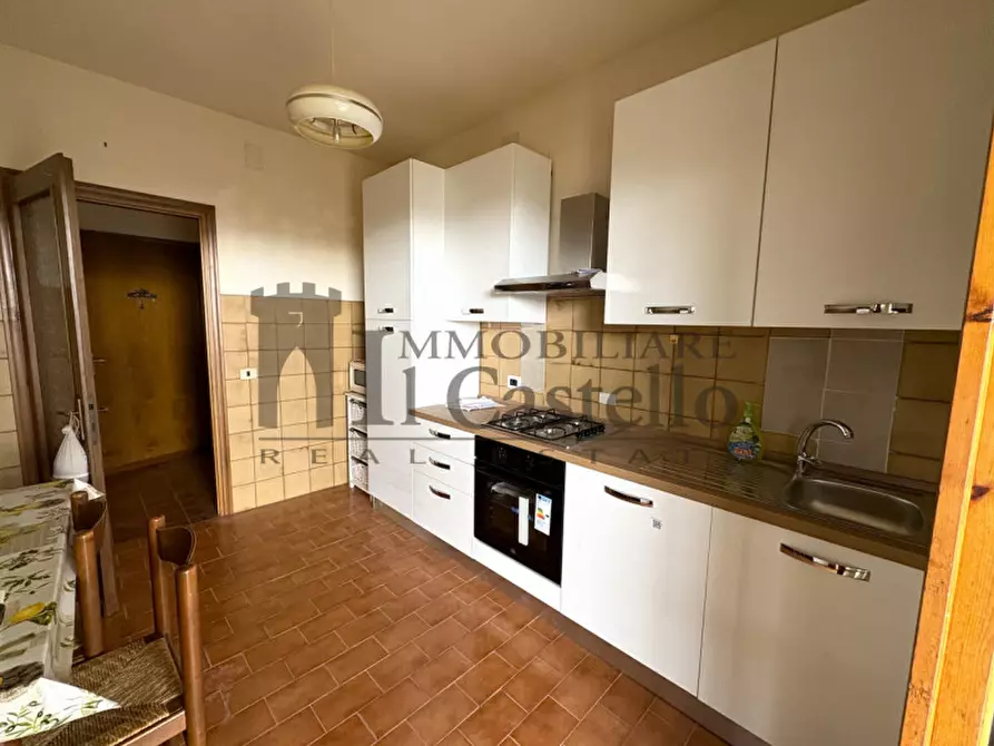 Immagine 3 di Appartamento in vendita  in Via Silvio Pellico a Castiglione Del Lago