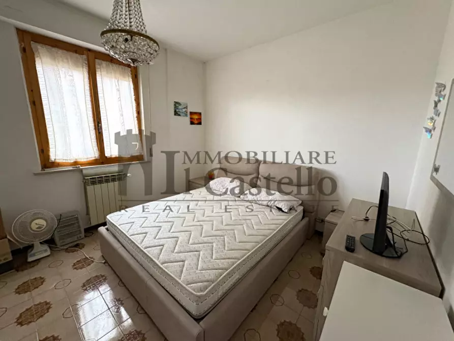 Immagine 8 di Appartamento in vendita  in Via Silvio Pellico a Castiglione Del Lago