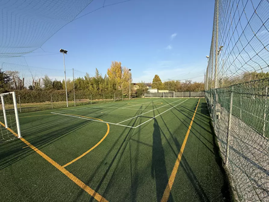 Immagine 2 di Attività commerciale in affitto  in Via Marin Faliero a Verona