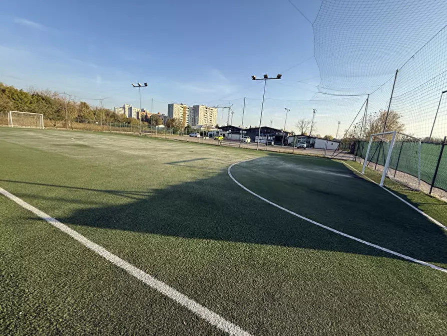 Immagine 4 di Attività commerciale in affitto  in Via Marin Faliero a Verona