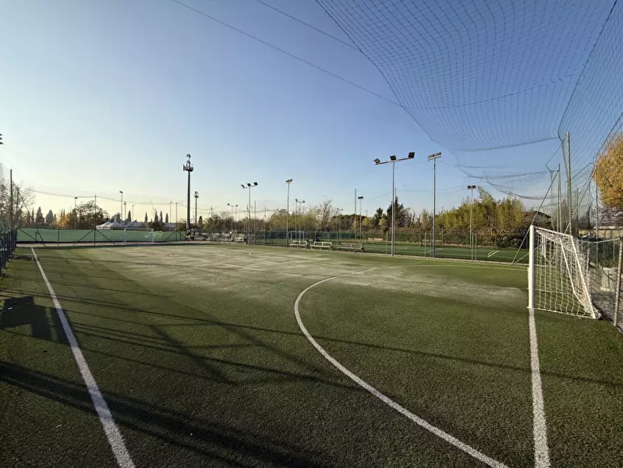 Immagine 5 di Attività commerciale in affitto  in Via Marin Faliero a Verona