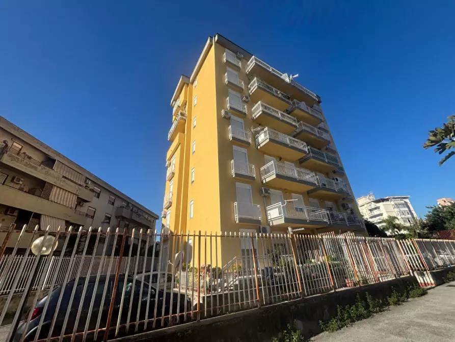 Immagine 2 di Appartamento in vendita  in via del fondo a Palermo