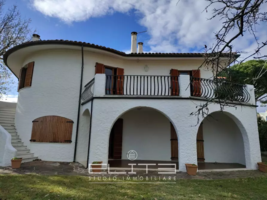 Immagine 31 di Villa in affitto  in VIALE MARE VERDE a Numana