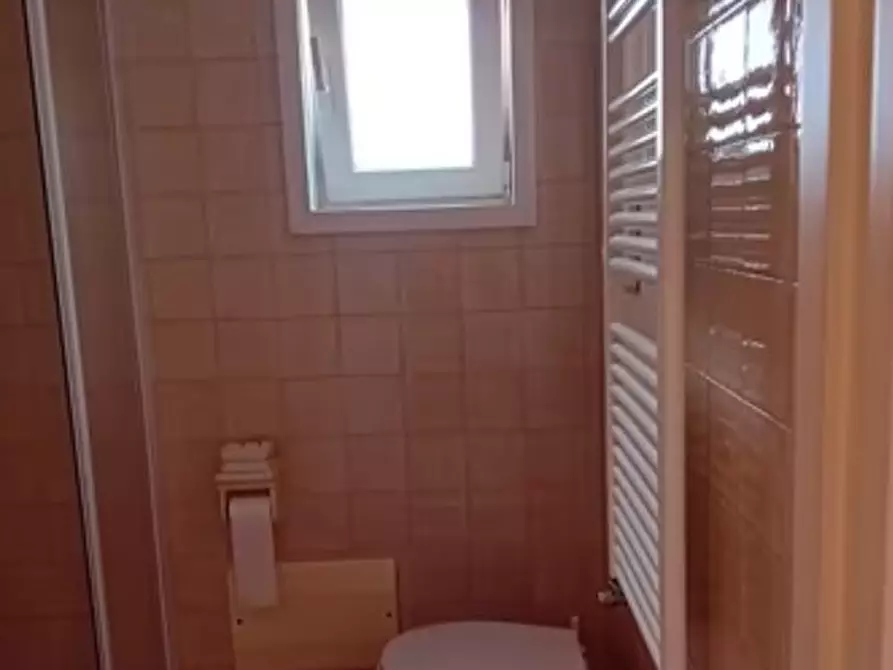 Immagine 5 di Appartamento in affitto  in via loggia dei pisani 11 a Napoli