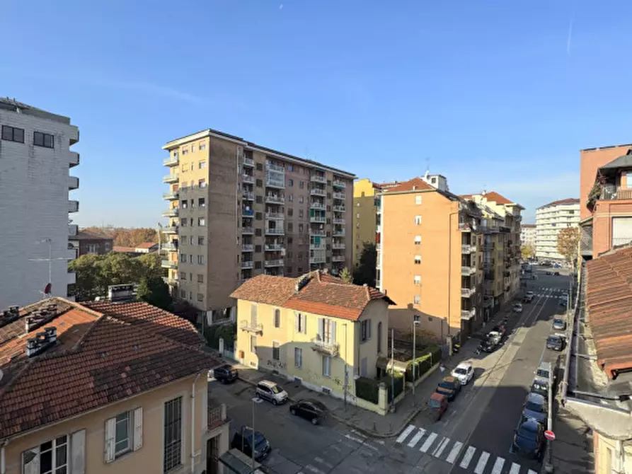 Immagine 15 di Appartamento in affitto  in Via A. G. Barrili a Torino