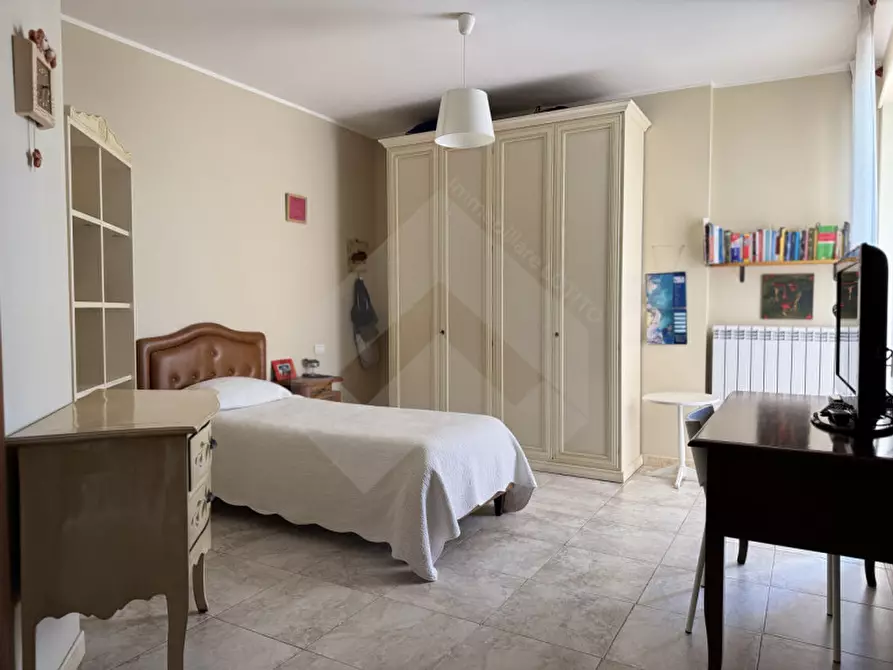 Immagine 17 di Attico in vendita  a Andria