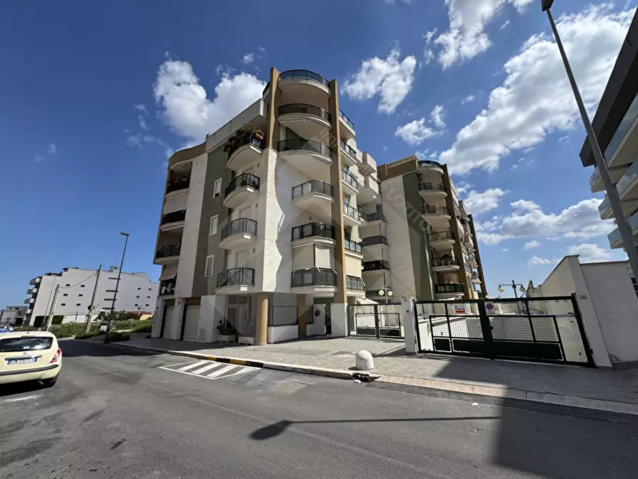 Immagine 27 di Attico in vendita  a Andria