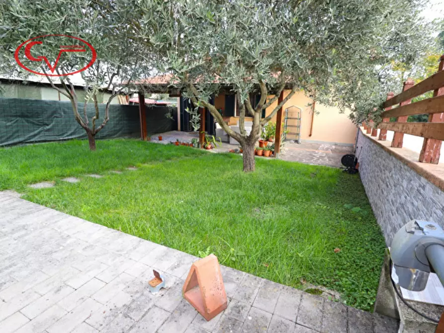 Immagine 5 di Casa indipendente in vendita  in palazzolo a Figline E Incisa Valdarno