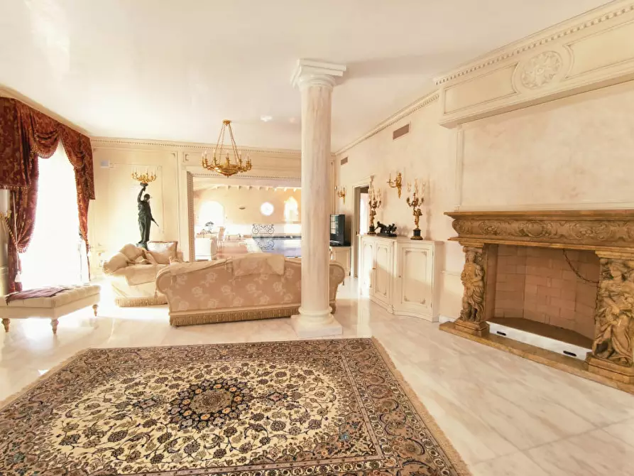 Immagine 16 di Villa in vendita  in Via Benato Vittorio a Badia Polesine