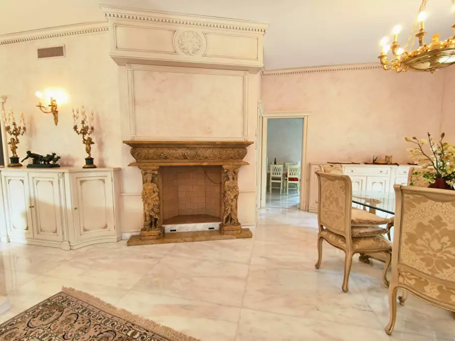 Immagine 21 di Villa in vendita  in Via Benato Vittorio a Badia Polesine