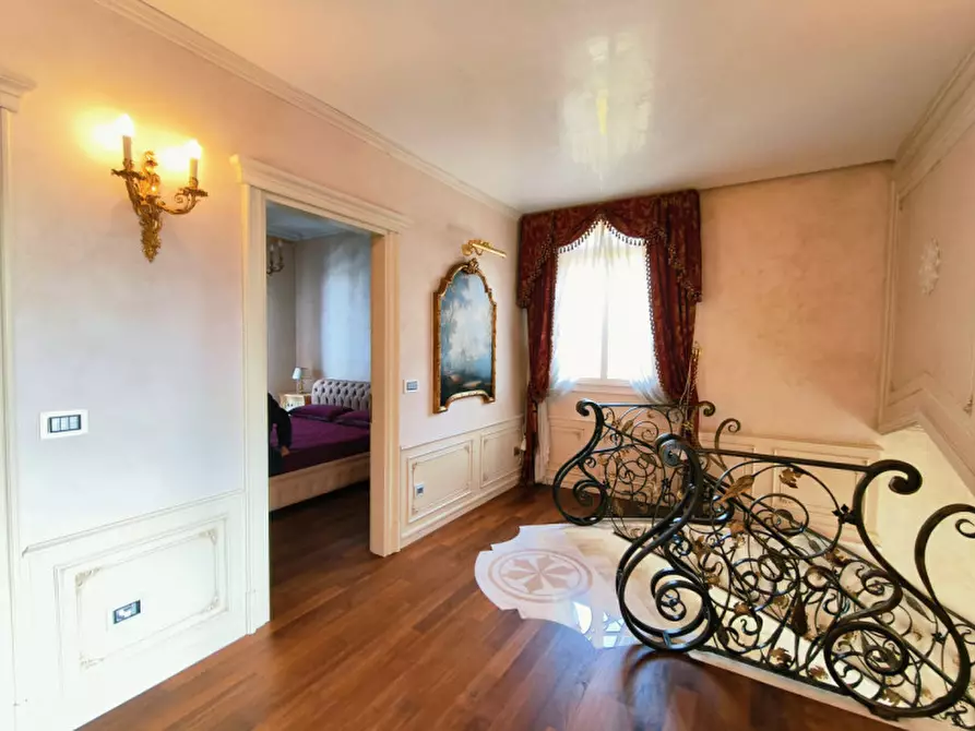 Immagine 28 di Villa in vendita  in Via Benato Vittorio a Badia Polesine