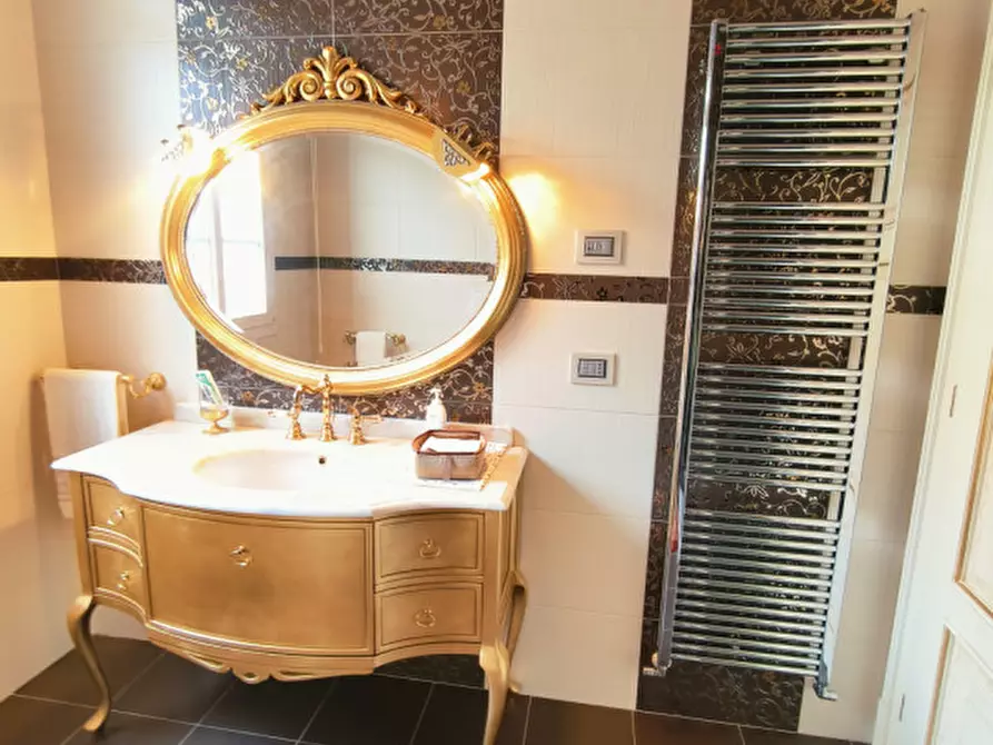 Immagine 37 di Villa in vendita  in Via Benato Vittorio a Badia Polesine