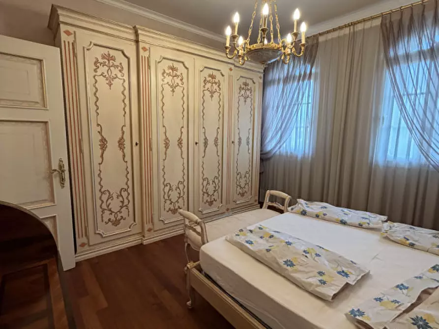 Immagine 39 di Villa in vendita  in Via Benato Vittorio a Badia Polesine