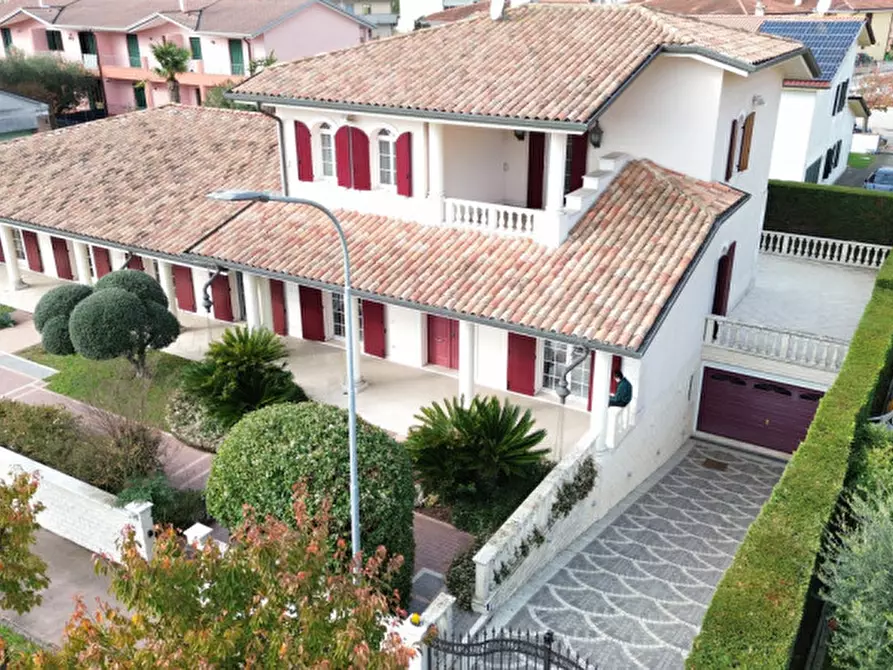 Immagine 62 di Villa in vendita  in Via Benato Vittorio a Badia Polesine