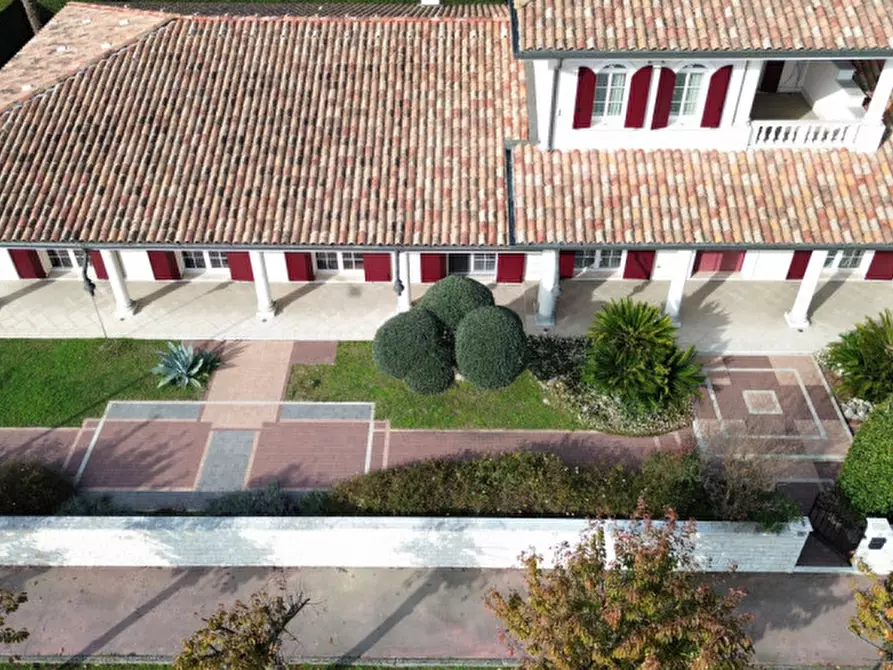 Immagine 80 di Villa in vendita  in Via Benato Vittorio a Badia Polesine