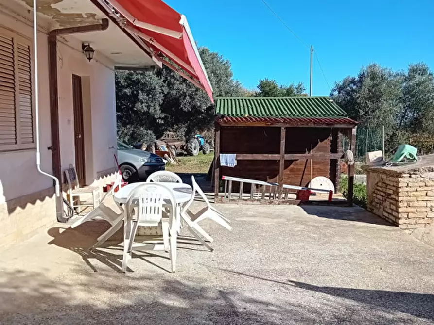 Immagine 5 di Casa bifamiliare in vendita  in zona lido riccio a Ortona