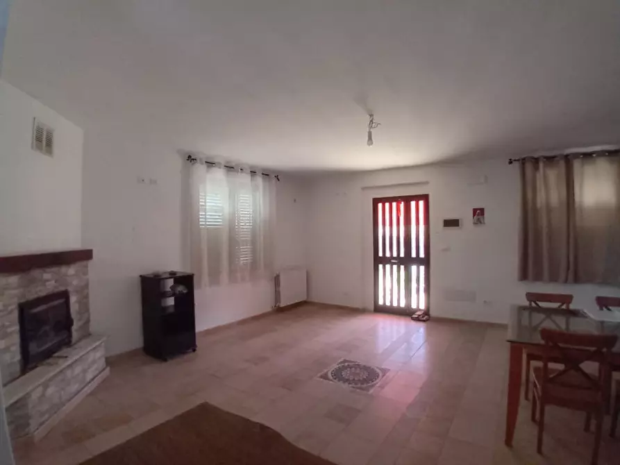 Immagine 25 di Casa bifamiliare in vendita  in zona lido riccio a Ortona