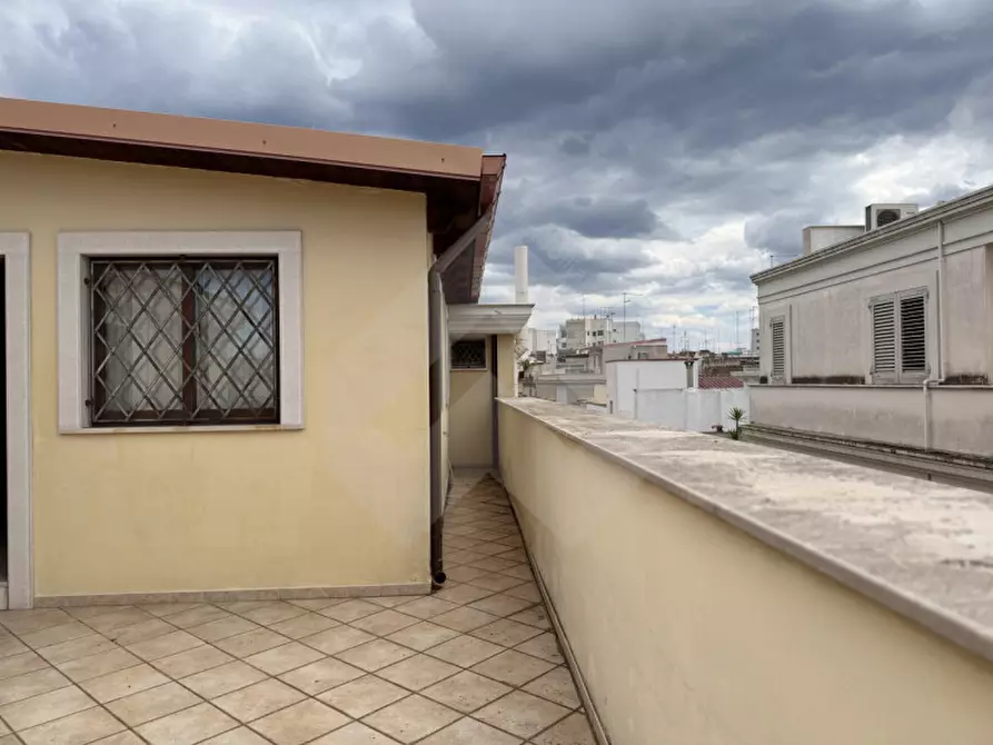 Immagine 18 di Ufficio in affitto  a Andria