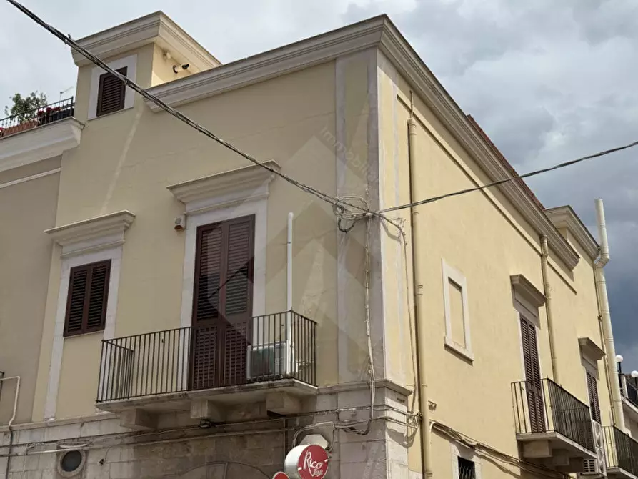 Immagine 19 di Ufficio in affitto  a Andria