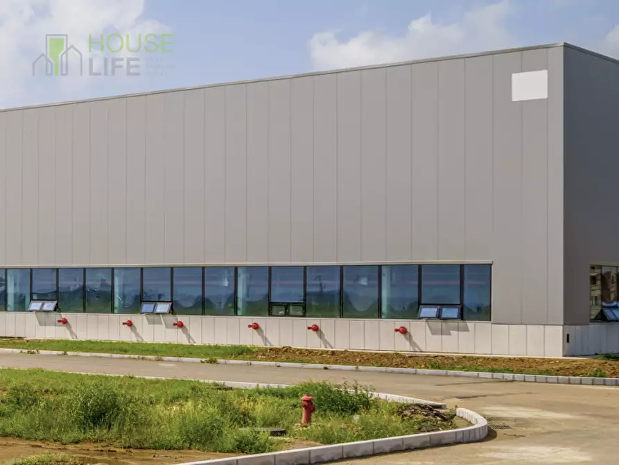 Immagine 2 di Capannone industriale in vendita  in Via dell'Economia a Thiene