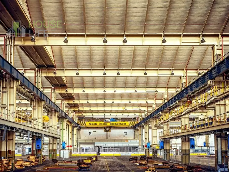 Immagine 3 di Capannone industriale in vendita  in Via dell'Economia a Thiene