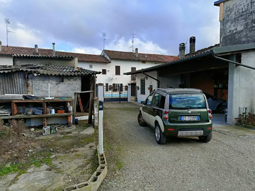 Immagine 6 di Villetta a schiera in vendita  in Cantone Grassi 157 a Casale Monferrato