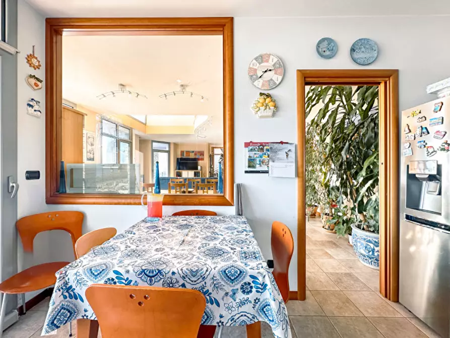 Immagine 6 di Villa in vendita  in via nuova intra premeno, 108 a Arizzano