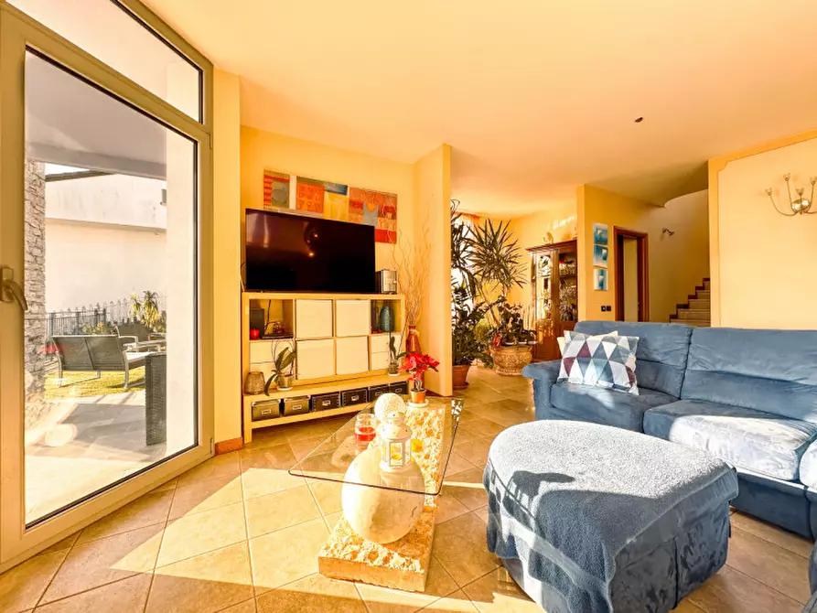 Immagine 9 di Villa in vendita  in via nuova intra premeno, 108 a Arizzano