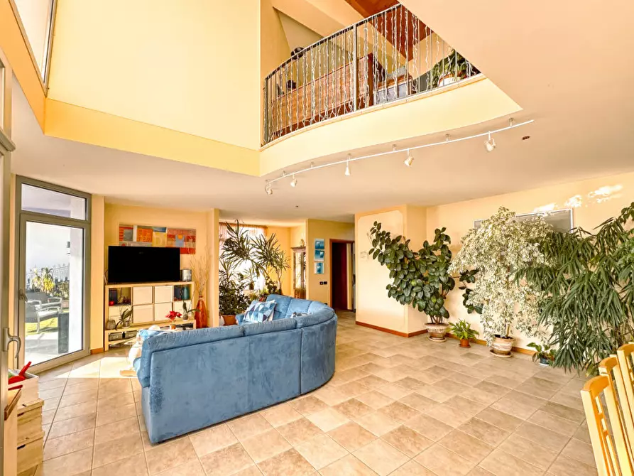 Immagine 16 di Villa in vendita  in via nuova intra premeno, 108 a Arizzano