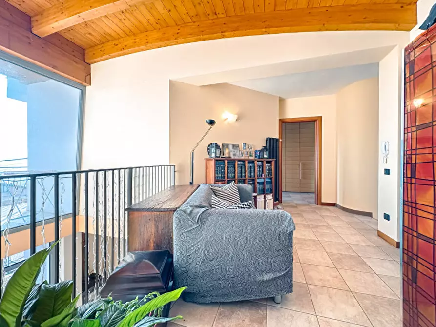 Immagine 25 di Villa in vendita  in via nuova intra premeno, 108 a Arizzano