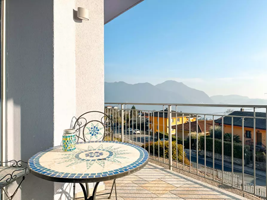 Immagine 43 di Villa in vendita  in via nuova intra premeno, 108 a Arizzano