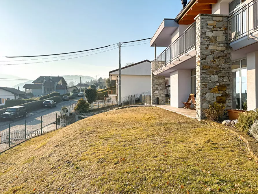 Immagine 50 di Villa in vendita  in via nuova intra premeno, 108 a Arizzano