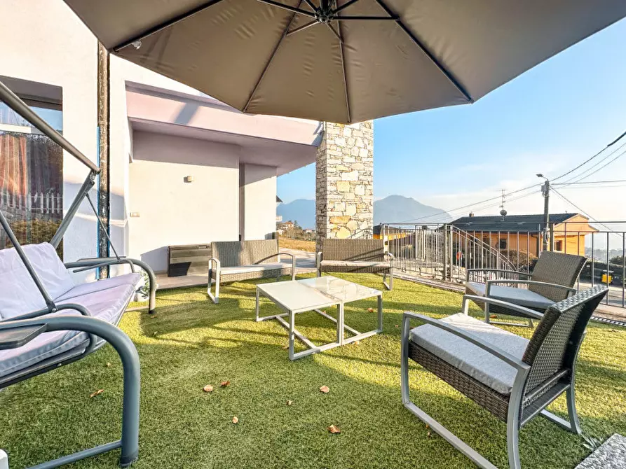 Immagine 67 di Villa in vendita  in via nuova intra premeno, 108 a Arizzano