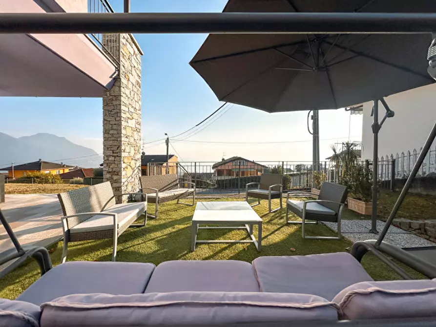 Immagine 68 di Villa in vendita  in via nuova intra premeno, 108 a Arizzano