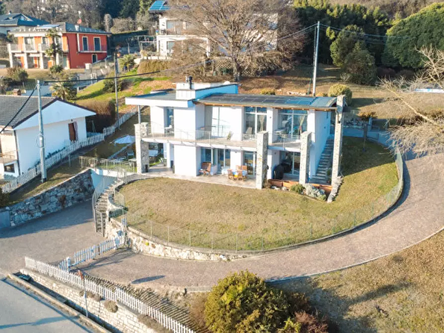 Immagine 69 di Villa in vendita  in via nuova intra premeno, 108 a Arizzano