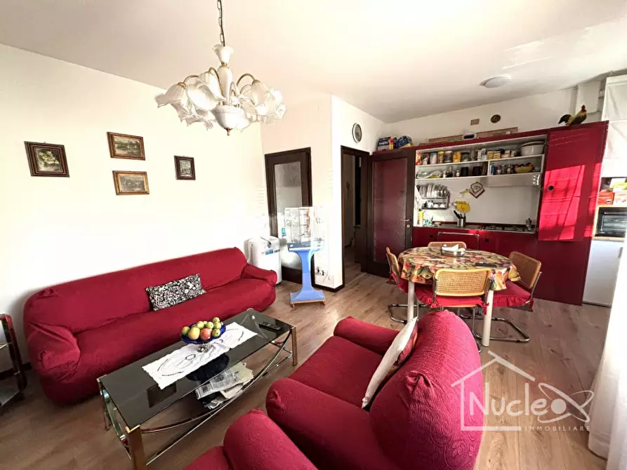 Immagine 2 di Appartamento in vendita  in Via Giuseppe Malachin a Abano Terme