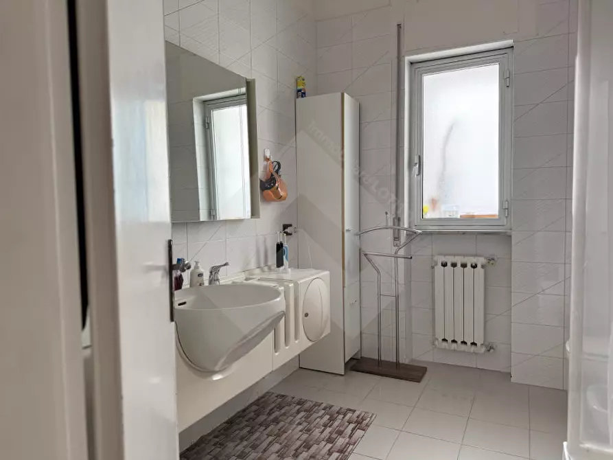 Immagine 7 di Appartamento in vendita  a Andria