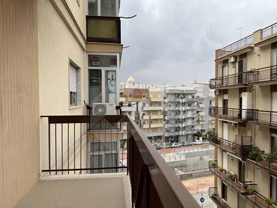 Immagine 11 di Appartamento in vendita  a Andria