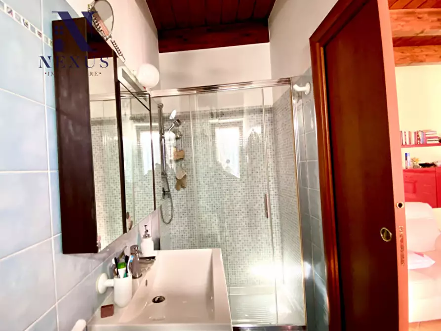 Immagine 9 di Appartamento in vendita  a San Costanzo