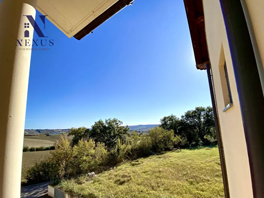 Immagine 18 di Appartamento in vendita  a San Costanzo