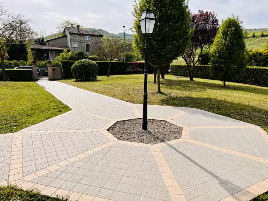 Immagine 5 di Villa in vendita  in via orio 1 a Traversetolo