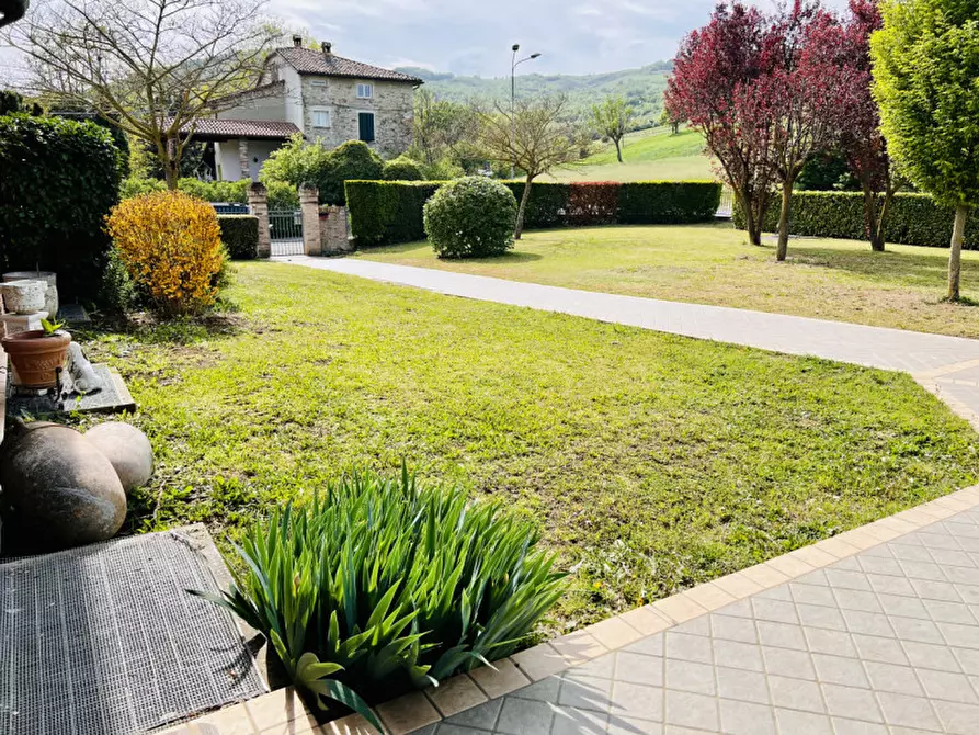 Immagine 6 di Villa in vendita  in via orio 1 a Traversetolo