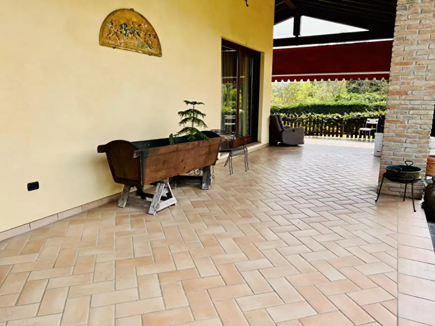 Immagine 8 di Villa in vendita  in via orio 1 a Traversetolo